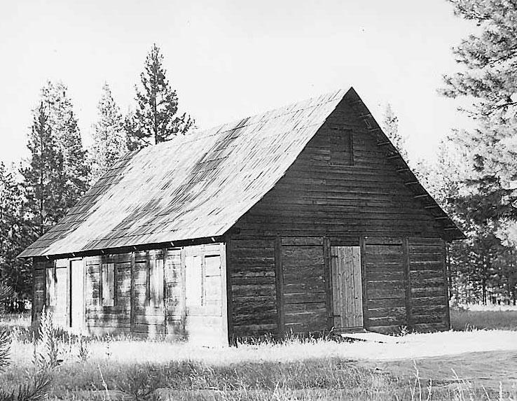 File:FortColvileBuilding UW.jpg