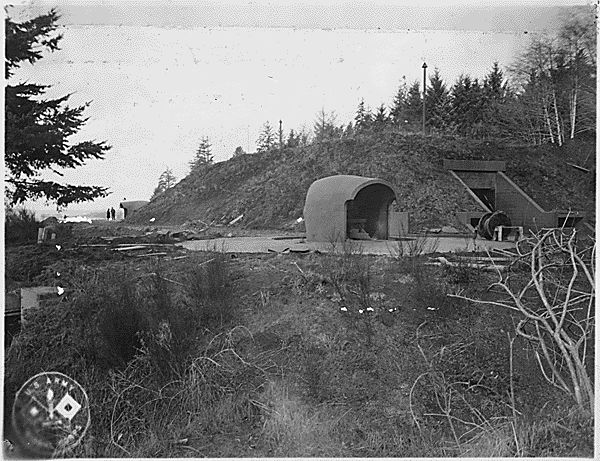 File:FortColumbiaBattery246 1 Feb 1945.jpg