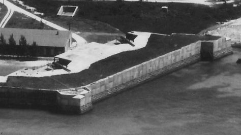 File:Battery Osceola Armed 286.jpg