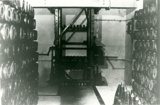 File:Fort Lingan Magazine Elevator.jpg