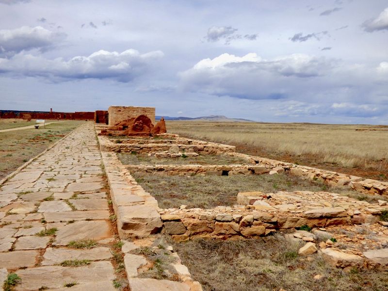 File:Fort Union Suds Row.jpg