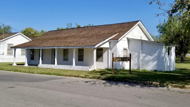 File:Ft Ducan Commissary.jpg