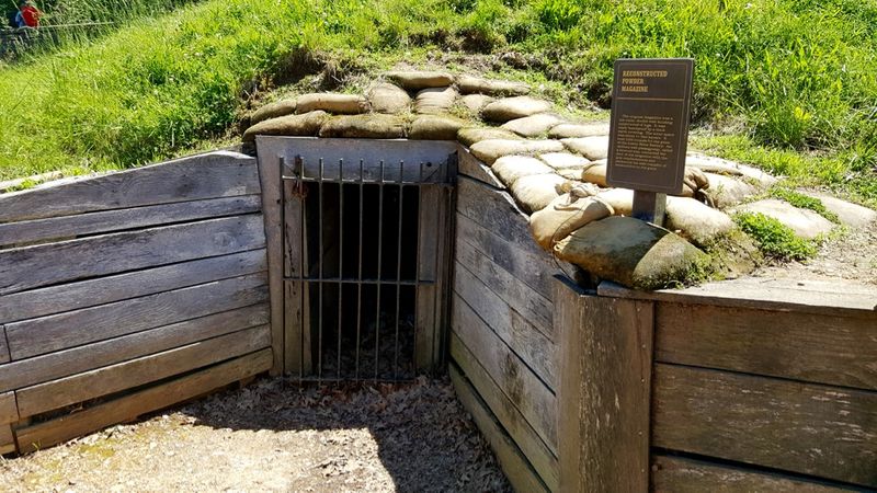 File:Fort Donelson Powder Mag.jpg