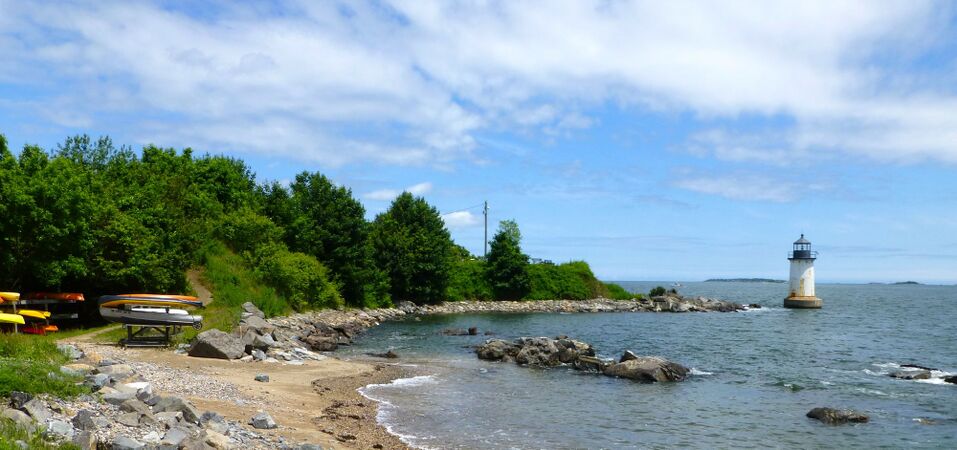 Site of Fort Pickering and Fort Pickering Light
