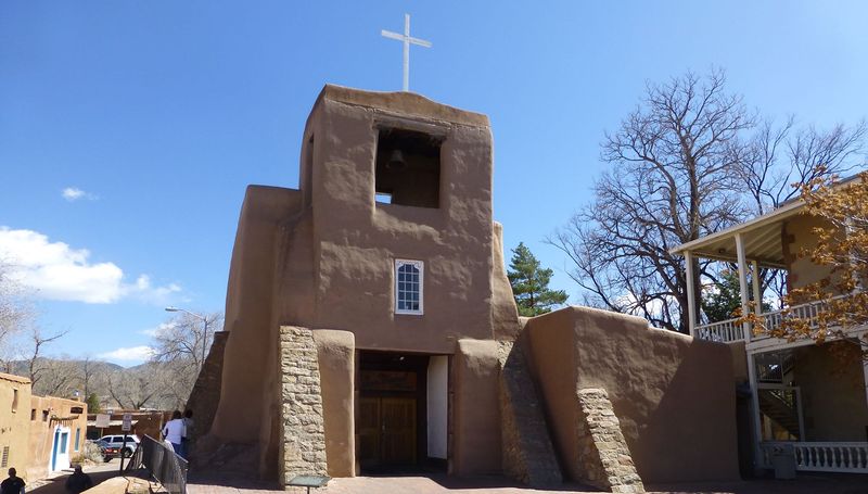 File:San Miguel Mission - 05.jpg