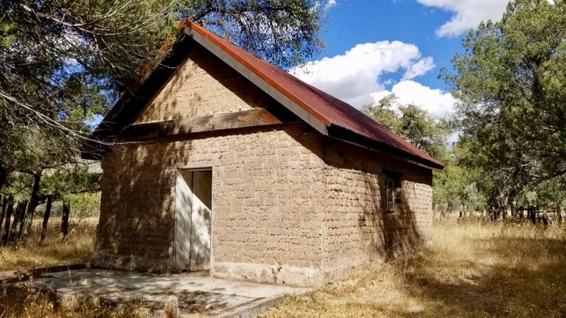 File:Camp Rucker Officer Qtrs.jpg