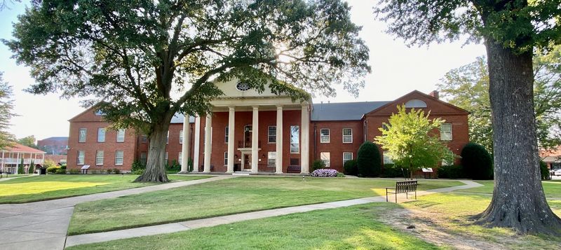 File:DeSoto County Courthouse MS.jpeg