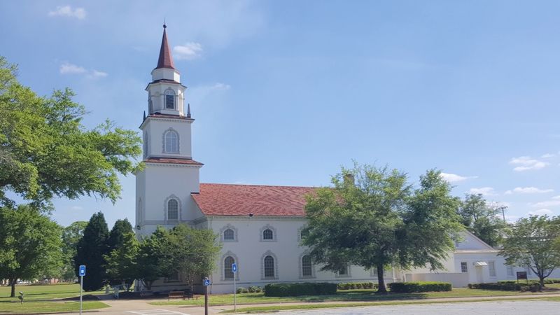 File:Ft Benning Chapel.jpg