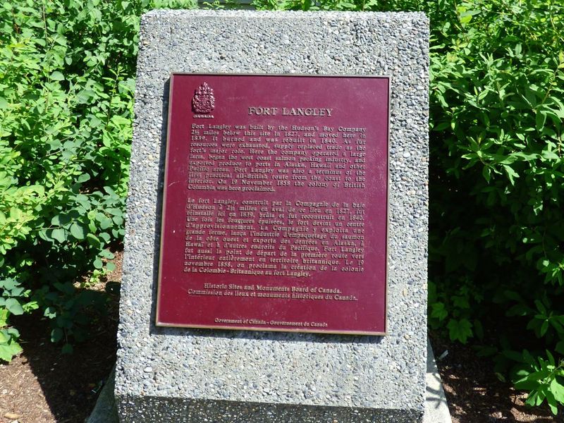 File:Fort Langley Plaque.jpg