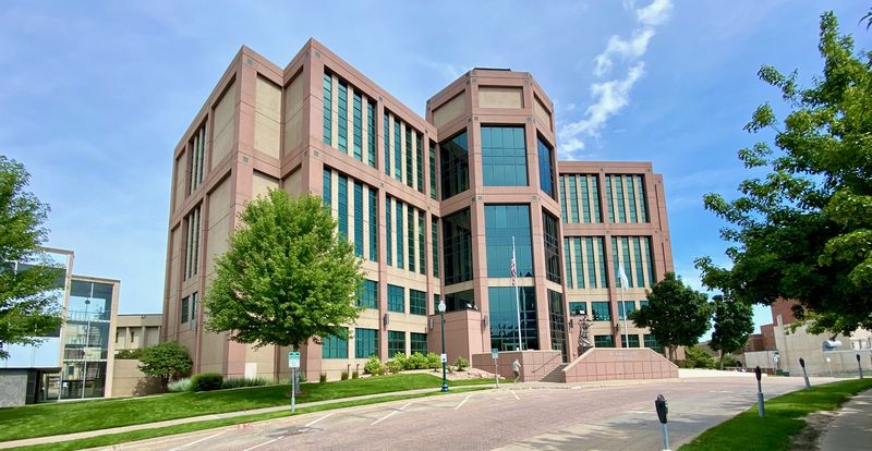 File:Minnehaha County Courthouse.jpeg