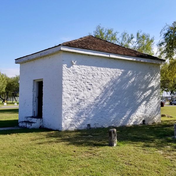 File:Ft Ducan Magazine (1).jpg