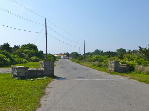 Fort Getty Entrance