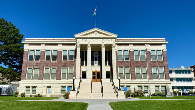 File:Grant County Courthouse WA.jpeg