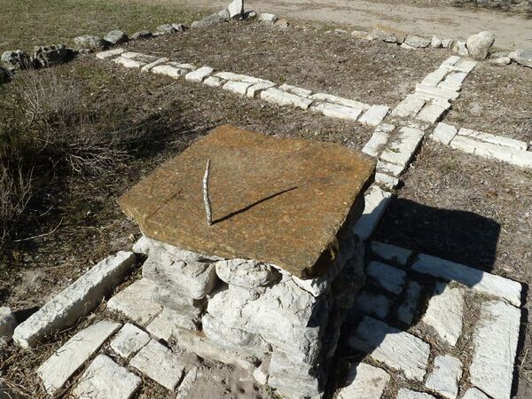 Mission Espiritu Santo Sundial