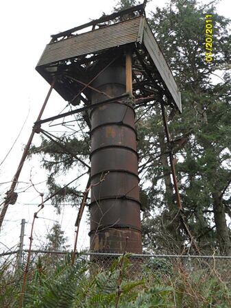 Base End Station B'4 (Battery Lewis)