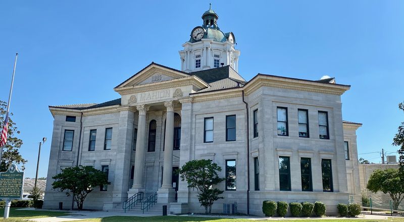 File:Marion County Courthouse MS.jpeg