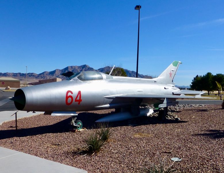 File:MiG-21 Fishbed Fighter.jpeg