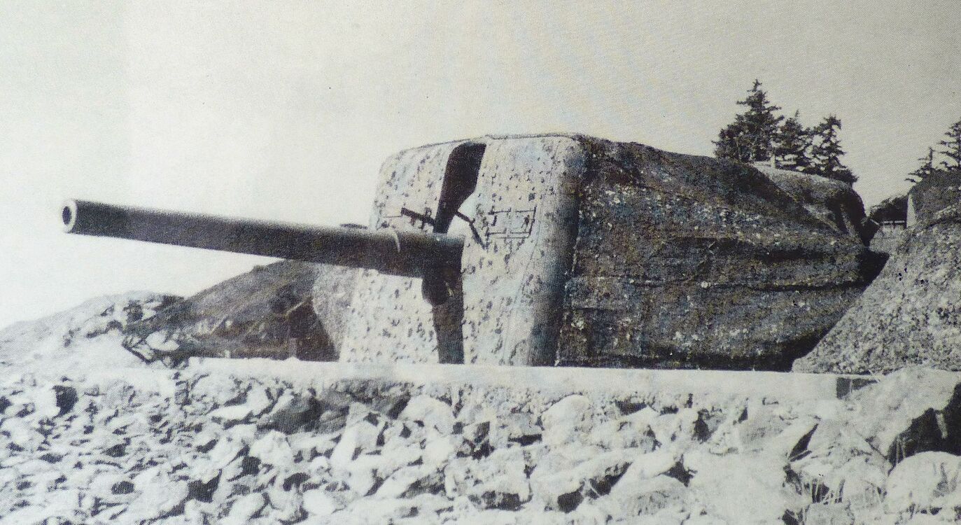 Mary Hill Battery 6" Mk 24 Gun on Mk 6 Mount, Much Like the Barrett Point Battery Guns