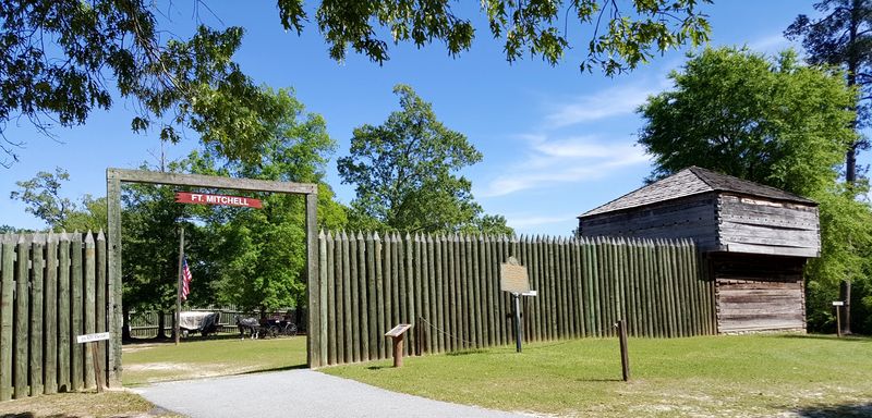 File:Ft Mitchel Exterior2.jpg