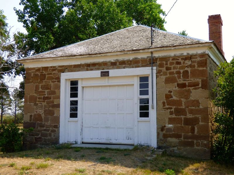 File:Fort Assiniboine - 24.jpg