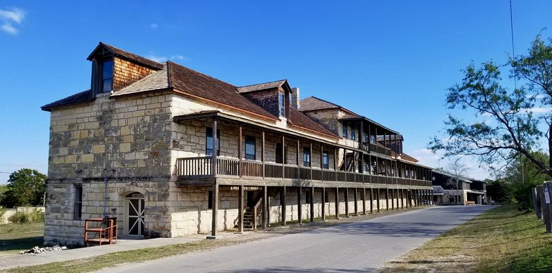 File:Fort Clark Commissary Building.jpg