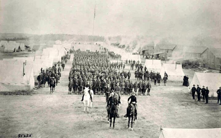 5th Massachusetts Volunteers near Mill's Mill at Camp Wetherill, 1898